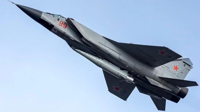 ロシアは、キンジャルミサイルを搭載したMiG-31I戦闘機を大規模演習に投入した。