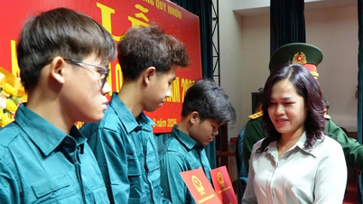 Quy Nhon-distriktet rekrutterer 95 nye militsmedlemmer.