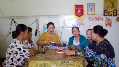 សុភមង្គលរបស់ស្ត្រីដែល «ពូកែខាងកិច្ចការសាធារណៈ និងពូកែខាងគ្រប់គ្រងគ្រួសារ»។