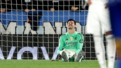 يغيب كورتوا عن مباراة ربع نهائي دوري أبطال أوروبا: ريال مدريد متوتر قبل مواجهة بايرن ميونخ.
