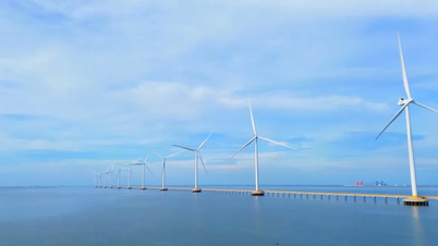 Vinh Long membentuk ruang pengembangan wilayahnya dengan 3 zona ekonomi dan 4 area dinamis.