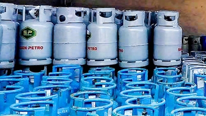 Gas prices increased by 120,000 VND in 15 days, with retail prices reaching nearly 550,000 VND per cylinder.