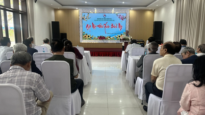 Klub Jurnalis Senior Provinsi Quang Tri Selatan menjabarkan tugas-tugasnya untuk tahun 2026.