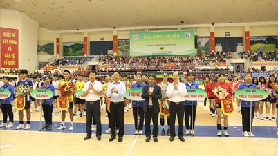 Ceremonia de deschidere a celei de-a 20-a ediții a Cupei de volei Hoa Lu - Binh Dien 2026