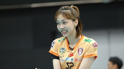 Den 1,95 meter långa vietnamesiska flickan går långt i den thailändska volleybollmästerskapet.