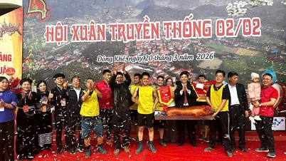Festival Musim Bunga Tradisional 2026 di Komune Dong Khe