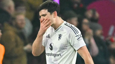 Maguire krijgt een rode kaart, Man United speelt gelijk tegen Bournemouth.