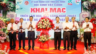 Η έκθεση καλλωπιστικών φυτών - Φεστιβάλ Bac Ninh «Επιστροφή στην Περιοχή Κληρονομιάς 2026» προσέλκυσε μεγάλο αριθμό τεχνιτών και τουριστών.