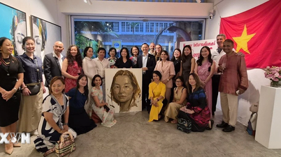 Kultur som ledstjärna: Att främja vietnamesisk målning i Singapore