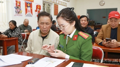 Phường Kỳ Lừa ra quân tuyên truyền, hướng dẫn người dân tích hợp và cài đặt các tiện ích số