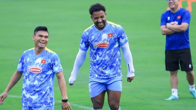 Nguyen Xuan Son membuat pelatih Kim Sang-sik ketakutan.