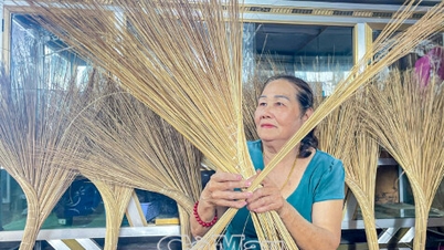 អំបោស​សរសៃ​ដូង - ជីវភាព​ប្រកប​ដោយ​ចីរភាព​ពី​ព្រលឹង​ជនបទ។