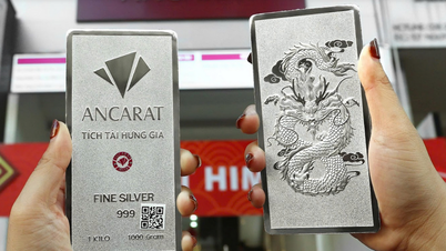 Silver prices today, March 22nd: Falling sharply below $70/ounce due to bond pressure.