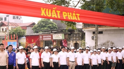 A lively Olympic Run for Public Health took place in Tam Hung commune.