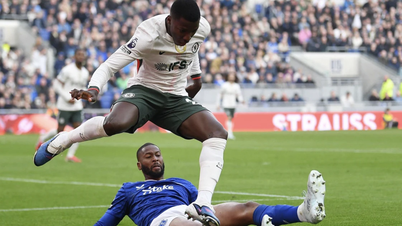 RESUMEN: La sorprendente derrota ante el Everton pone al Chelsea en riesgo de no clasificarse para competiciones europeas.