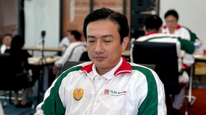I schackmatchen med förbundna ögon överträffade den vietnamesiska spelaren de formidabla kinesiska spelarna.
