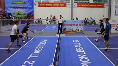Ho Chi Minh Komünist Gençlik Birliği'nin kuruluşunun 95. yıldönümünü anma amacıyla düzenlenen Pickleball Turnuvasına 300'den fazla sporcu katıldı.