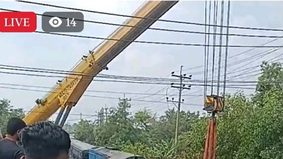 Bangladesh: Tabrakan kereta api dan bus menewaskan sedikitnya 12 orang.