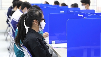ハノイ国立大学が主催する高校生学力評価試験（HSA）の第2ラウンドには、2万人以上の受験者が参加した。