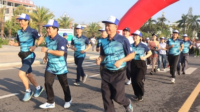 Uma vibrante Corrida Olímpica pela saúde de todos os cidadãos – Pela segurança da Pátria.