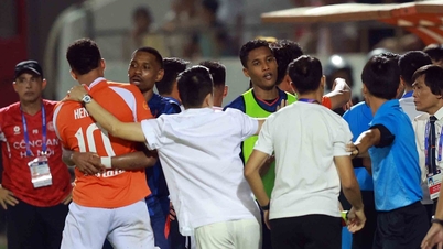 Le Hanoi Police FC peine à s'imposer au stade Chi Lang.