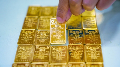 Ціни на золото сьогодні, 23 березня 2026 року, продовжують тенденцію до зниження, спостерігається сильний тиск продавців.