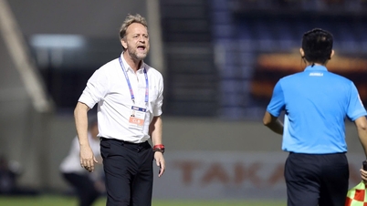 Der Trainer, der sowohl deutsche als auch brasilianische Wurzeln hat, wünscht sich, dass der vietnamesische Fußballverband (VFF) seine Schiedsrichterpraxis überdenkt.