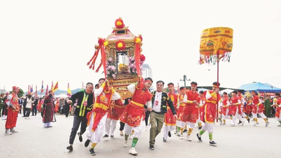 লোক সংস্কৃতির মূল্যবোধ সংরক্ষণ ও প্রচার করা।