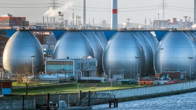 Estados Unidos e Irán amenazan con atacar las infraestructuras de agua y electricidad, provocando pánico en toda la región del Golfo.