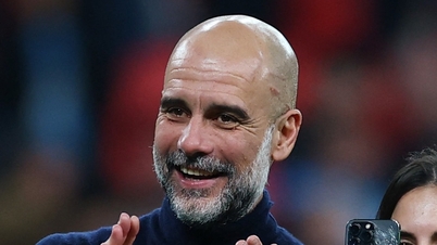 Manchester City vyhrál Ligový pohár, ale manažer Pep Guardiola se stále musí v Premier League dívat na Arsenal.