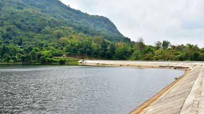 The dry season in Ta Lot