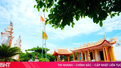 Templo de Eo Bach antes del aniversario de la muerte de Lady Che Thang Nguyen Thi Bich Chau