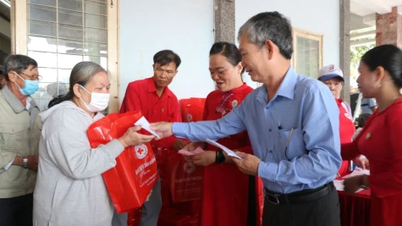 Đồng Tháp: Phát huy dân chủ, chăm lo đời sống cho người dân