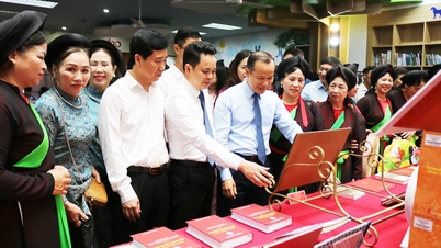 Vernissage för dokumentärutställningen "Kvintessensen av Bac Ninhs kulturarv"