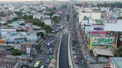 Uppgradering av riksväg 22: 4 200 miljarder VND spenderas på att bygga 7 överfarter som förbinder Ho Chi Minh-staden med Tay Ninh.