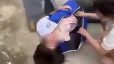 Une étudiante de Thanh Hoa hospitalisée après avoir été battue par un groupe de personnes dans la rue.