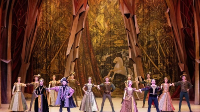 Ein renommiertes russisches Ballett-Ensemble bringt „Der Nussknacker“ und „Romeo und Julia“ nach Hanoi.