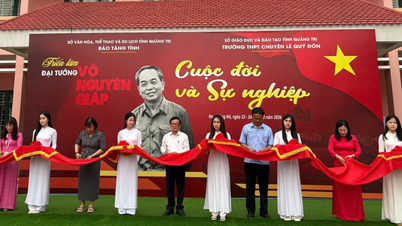 Triển lãm "Đại tướng Võ Nguyên Giáp - Cuộc đời và sự nghiệp" tại Quảng Trị