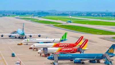 航空会社は国際線に燃油サーチャージを追加する計画を立てている。