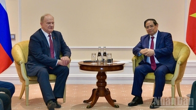 Strengthening cooperation, exchange, and learning from experience between the Communist Party of Vietnam and the Russian Federation.