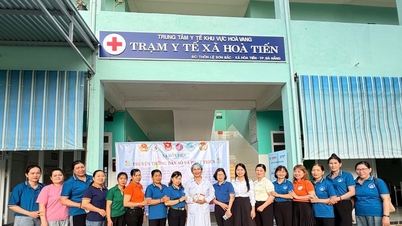 Improving knowledge about reproductive health.