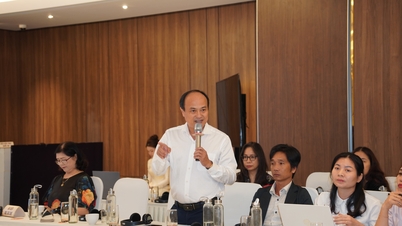 Mensosialisasikan sumber daya untuk mengeksploitasi pasar tradisional.