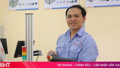 Egy Khanh Hoa tartománybeli fiatalember Ha Tinhben szakképzést folytatva elnyeri a „Kiváló Tanuló” címet.