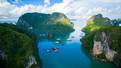 La baie de Bai Tu Long – une merveille à ne pas manquer pour les touristes visitant l'Asie du Sud-Est.