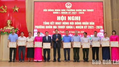 Le quartier de Buon Ma Thuot résume les activités du Conseil populaire du quartier, premier mandat.