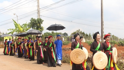 There is a Quan Ho folk singing region in Lam Dong.