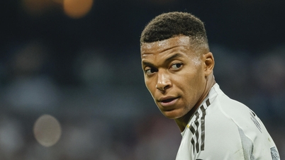 រឿងមិនគួរឱ្យជឿ៖ គ្រូពេទ្យ Real Madrid បានព្យាបាល...ជើងខុសសម្រាប់ Mbappe។