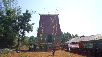 Inauguração da casa comunitária cultural da aldeia Bo.