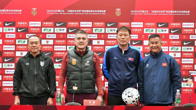 Het Vietnamese U23-team en hun strategie tijdens het Vierlandentoernooi in China.