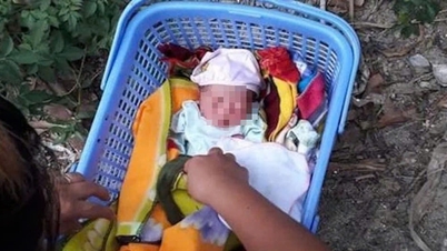 נגה אן: תינוק בן יומו ננטש בשעה 3 לפנות בוקר עם הודעה.